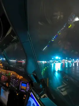 ByeBye Frankfurt 👋 Takeoff into the night 🌌 @_dustin_737  #night #plane #stars #foryou #aviation #fyp #takeoff #pilot #fürdich