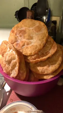 Suegra teaching me how to make buñuelos 😋 #buñuelos #teachmehow #learningthetrait #newyearseve