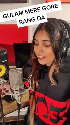 GULAM song by Me AiSh ♥️ #fyp #foryou #foryoupage #aishsahota #aishsings #myrealvoice #gulam #gulammeregorerangda