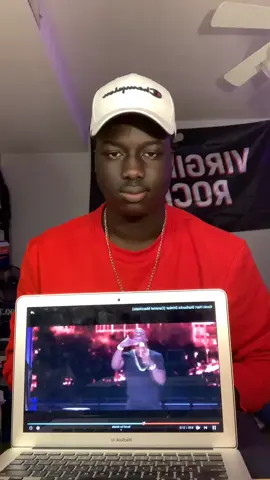 Is 2020 the year I become famous? The world may never know.@imkevinhart  #foryou #foryoupage #viral #fyp #ceoof #wintervibes #vibes #ceoofvibes #2020