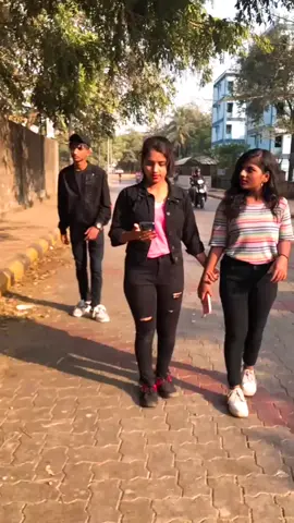 Respect Girls 🙏💯#respectwomen #respectgirls #walkingchallenge #tiktok_india #slowmotion #viralvideo #bestfaceforward #mehzyfam❤