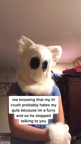 sorry- i kinda needed to vent a little but would you guys like to see that? (The cosplay)