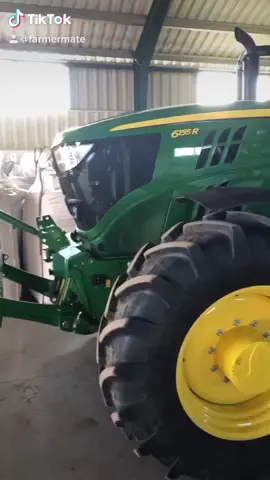 #wherearethetractors #cold #johndeeregreen #nekedbe #foryoupage #fürdich #farmboys #johndeere #agriculture #bestjob