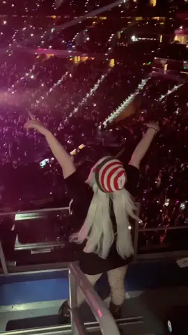 @samsmith needs to #staywithme 😤💯 #fyp #foryou#StraightToHell#concert#concertcheck#samsmith#samsmithchallenge#dancing#expirience#itwentlike