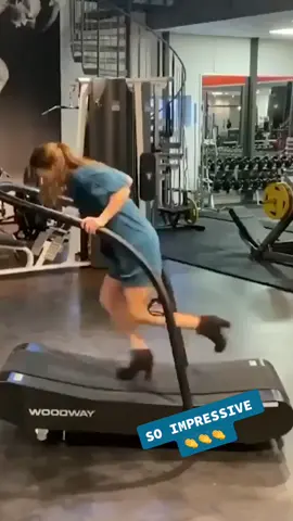 In HEELS?! 😳 (Fanny_josefine/IG) #treadmillchallenge #training #nodaysoff #foryoupage #foryou