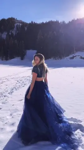 Am I Elsa or Cinderella? #StraightToHell #posetothis #historybuff #petdrip #utah @alexiagornichec19