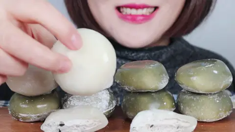 오랜만에 왔어요 반가워요!!! 댓글 환영💖#asmr #mukbang #먹방 #찰떡아이스크림#아이스크림#icechallenge