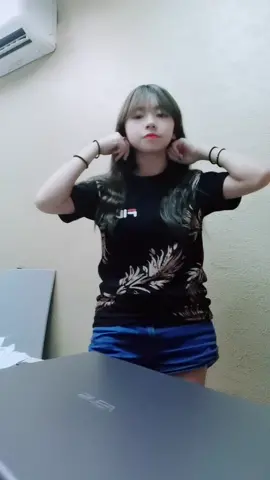 你们第一次看我关注我的影片是什么的！