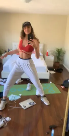 Feeling funky might delete later #getthelook #dance #letmeloveyou
