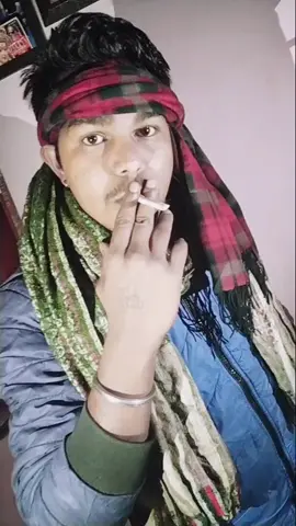 sarif hone nhi Dati yrr 😠😠