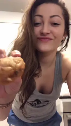 One fried Oreo later: my heart hurts. #latenight #oreo #friedoreos #selflove #WhatWouldHarleyDo #cinematics #mepracticing #fyp