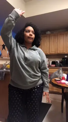 This is actually what my I look like in my first take of every dance I learn...😅 #tryingtoohard #fyp
