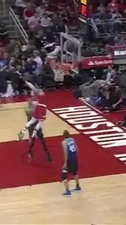 7’3 Porzingis wanted ABSOLUTELY nothing to do with 6’3 Westbrook 😂 #fyp #basketball #sports