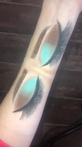 Oh just playin around ya know #fyp #foryou #viral #makeup #art #bodyart #drawing #noticeme