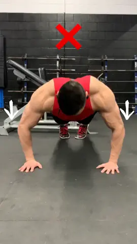 ⚠️ Stop flaring your elbows! #pushup #pushups #pushupchallenge #push_up #bigchest #chestday #chestgains #biggerchest #chest_workout #chestdayworkout