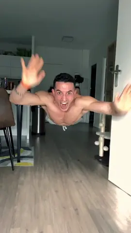 Push-ups challenge ! Tag un ami sportif ! #pourtoi #foryou
