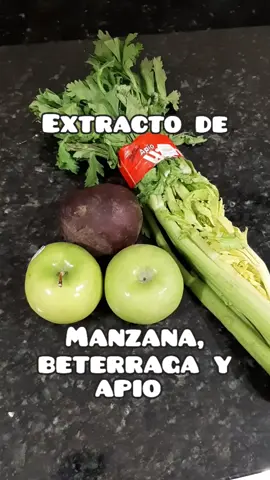 El extracto de beterraga, manzana y apio es rico en antioxidantes, azúcar y minerales. #fitnesschallenge #Fitness #modofitness #saludable #challege
