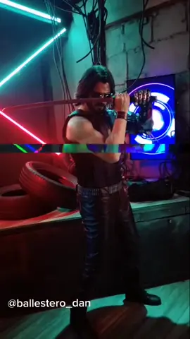 Silverhand and his Silversword 🔥#cyberpunkgame #keanureeves #johnnysilverhand #xbox #playstation #cosplay