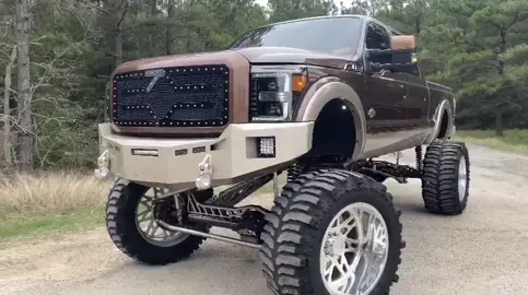 New Intro 🔥#fyp #showtruck #liftedtrucks #lifted #trucks #turbodiesel #diesel #dieseltruck #ford #powerstroke #26x16s #boggers #youtube