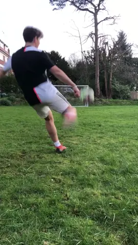 Short but sweet ⚽️ #football #fyp #garden #foryourpage #viral