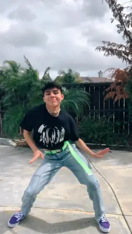 yay bringing back this dance! Tutorial will be posted tomorrow!☺️ | #foryoupage #foryou #fyp #dance #dancechallenge |