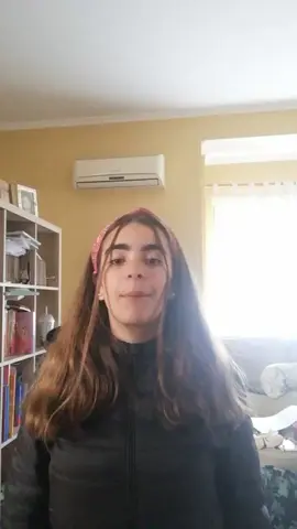 Sigam me na minha conta principal @mariana060210