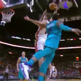 What goes up.. Must come down. HAMMER TIME 🔨🔨 #miamiheat #fyp #hammer