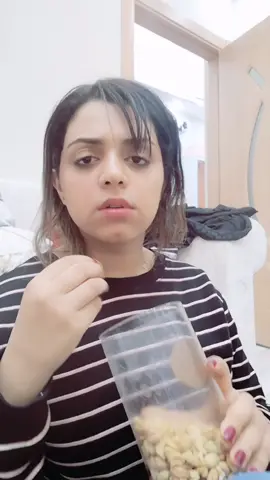 من احد يريد يقطع علاقته بيه😂