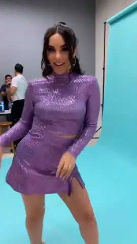 Mañana cumplo 2 meses que subí mi primer TIKTOK y ya somos 4 MILLONESSS 💖💃🏻 linduras muchas gracias por todo lo que hacen por mi 😭 los amo mucho..