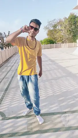 loca 🤪😍 #iamloca #yoyohoneysingh @yoyohoneysingh #trending #foryou #foryoupage @dream_girl666 #tiktok #tiktokindia