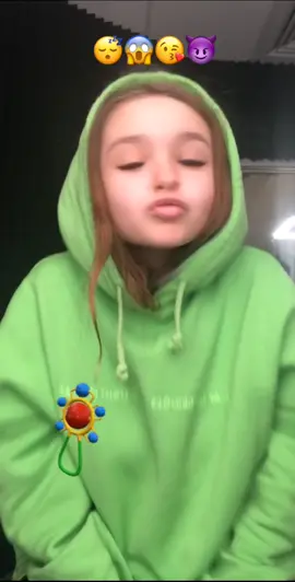 Пишите свои любимые эмоджи в комментариях🤪👇🏿 #emojichallenge #баюшкибаю #fesch6