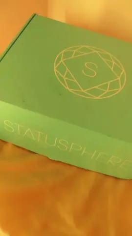 quick unboxing#favoritesongs #fridaythe13th #PlayWithLife ##imaboss#checkthisout #fyp #unboxing #skincare #influencer