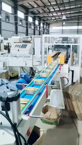 Dây chuyền sản xuất Hộp giấy rút 😍