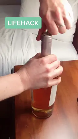 For those social distancing with all the wine but no wine opener. #LifeHack #fyp #socialdistance #saveslives  #stayhome #protecthealthworkers