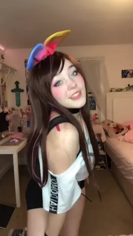 I ACTUALLY DID HOLY IM SWEATING  #foryou #kizunaai #kizunaaicosplay