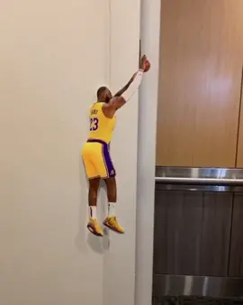 We’re getting too bored. 😂 (via rudy_willingham/Instagram)