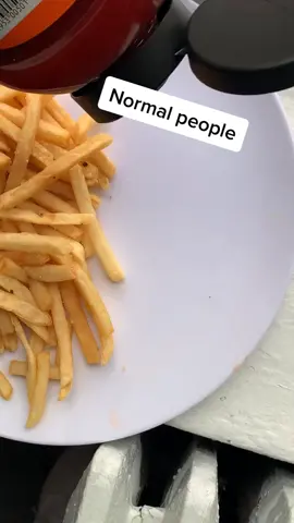 Two types of people #fyp #SnackTime #thrillist