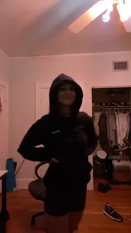 I MADE THE WHOLE ROOM SHAKE LMAO 😭 #fyp #foryou #foryoupage #viral #tiktok