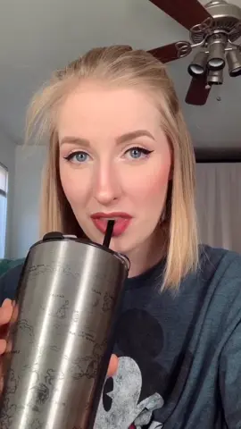 A little sneak peak into how I do my eyeliner #fyp #foryou #foryoupage #makeup #makeuptutorial #viral