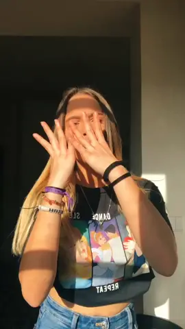 sigo quem seguir a @beatriz.machado15 🥰 comentem “feito” #foryou #foryoupage #fyp #trend #dance #stayathome