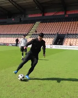 When Son pulled off this skill for the very first time! 🤩🥳 #fy #fyp #football #Soccer #skills #challenge #spurs #son #손흥민