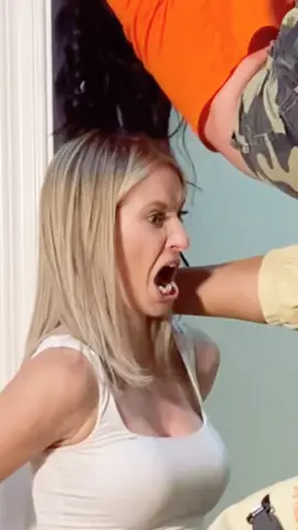 I obviously didn’t handle this well... 🤣 this was filmed before quarantine FYI @ashleynocera @lianev @kingbach #sarati