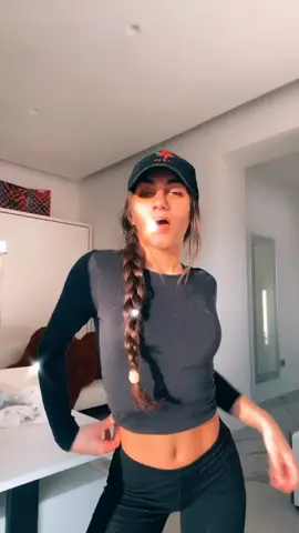Commentate con la bandiera della vostra nazione ❤️“🇮🇹” #foru #tiktoktaac #homeoutfits