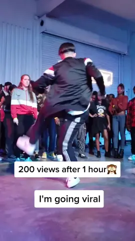 Its Happening🙈‼️  #distancedance #imgoingviral #itshappening #danceroftiktok #foryou #fyp