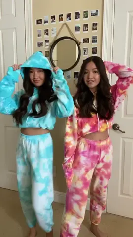 eggs to easter eggs real quick ✌🏼 @gail_lardizabal #foryou #foryoupage #fyp #tiedye