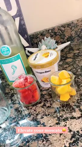 Frozen strawberries, frozen mango, mango sherbet and MOSCATO😋 #healthyfood #makeadrink #viral #safeathome #covid19 #checkthisout #SelfCare #fyp