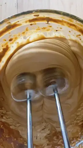 WATCH IT CHANGE😯#sixpackchef #theshirtlesschef #chef #cooking #food #whippedcoffe #tiktokfood #oddlysatisfying #dalgona #satisfying #quickrecipes #fy