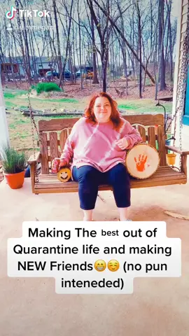 Making New Friends #quarantine #stayathome #funathome #happyathome #coronavirus #decadesofhair #distancedance #havingfun