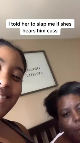 Boy she ready to slap me lmaoo #fyp #fypage #funny #momdaughter