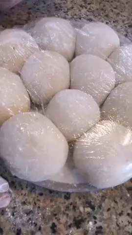 My dad is a retired chef and he wanted to show everyone how to make naan without a clay oven 🥺👉👈 #foryoupage #foryou #fyp #food #naanbread #chef